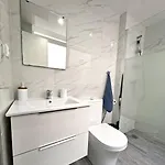 Spacious 3br With Terrace 300m Torrevieja