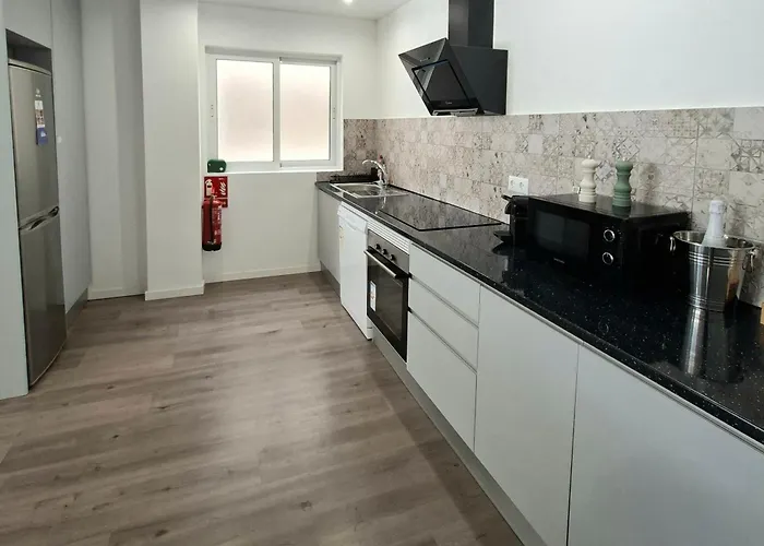 דירה Luxury - - - - Pmt13 *