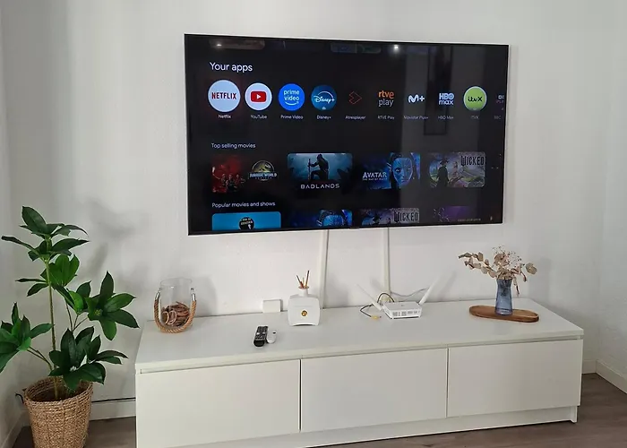 Luxury - - - - Pmt13