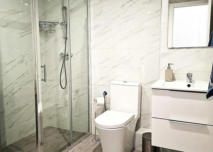 Luxury - - - - Pmt13 * טורבייחה